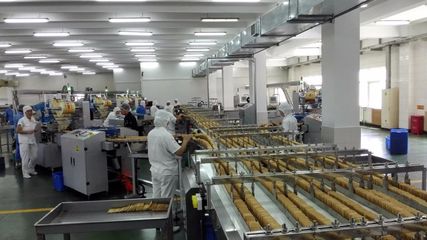 青岛老字号修成正果,青食股份迎来上市!四代人吃Ta长大